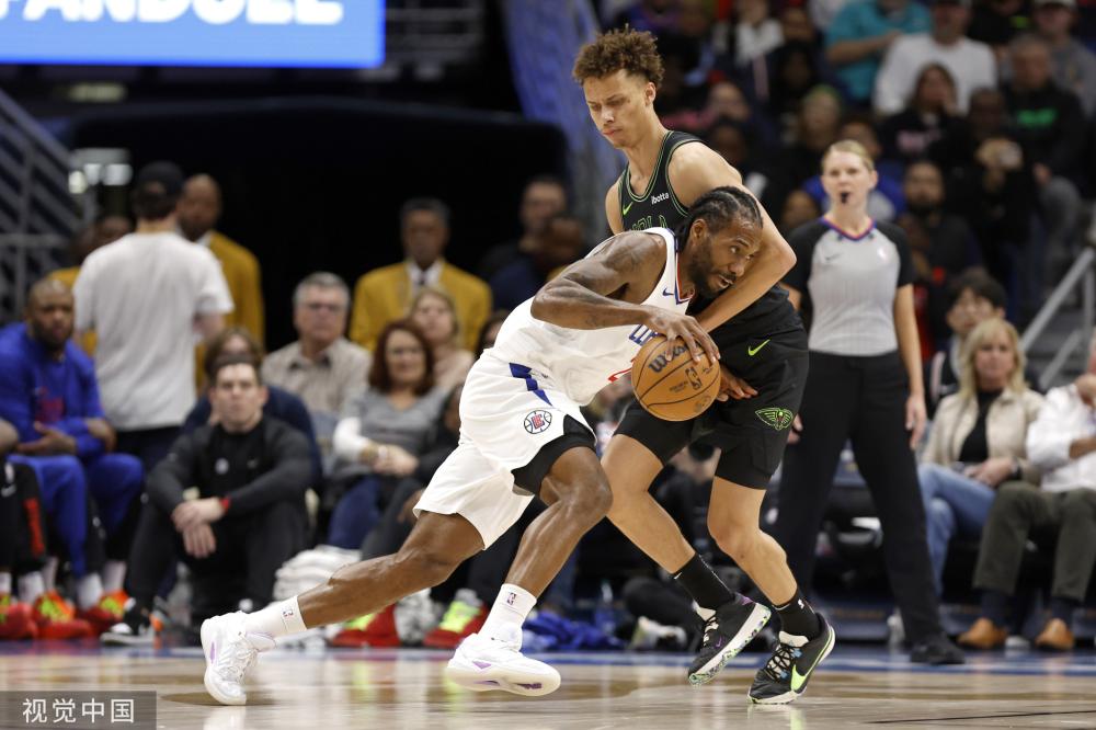 在这场充满 在这场充满