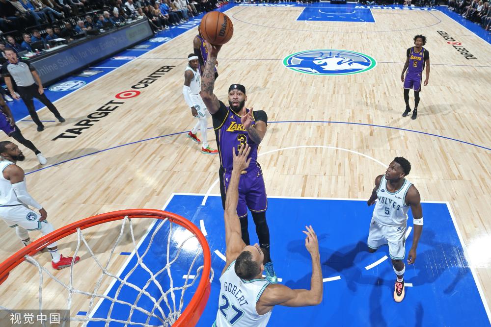 迪的举动可 迪的举动可